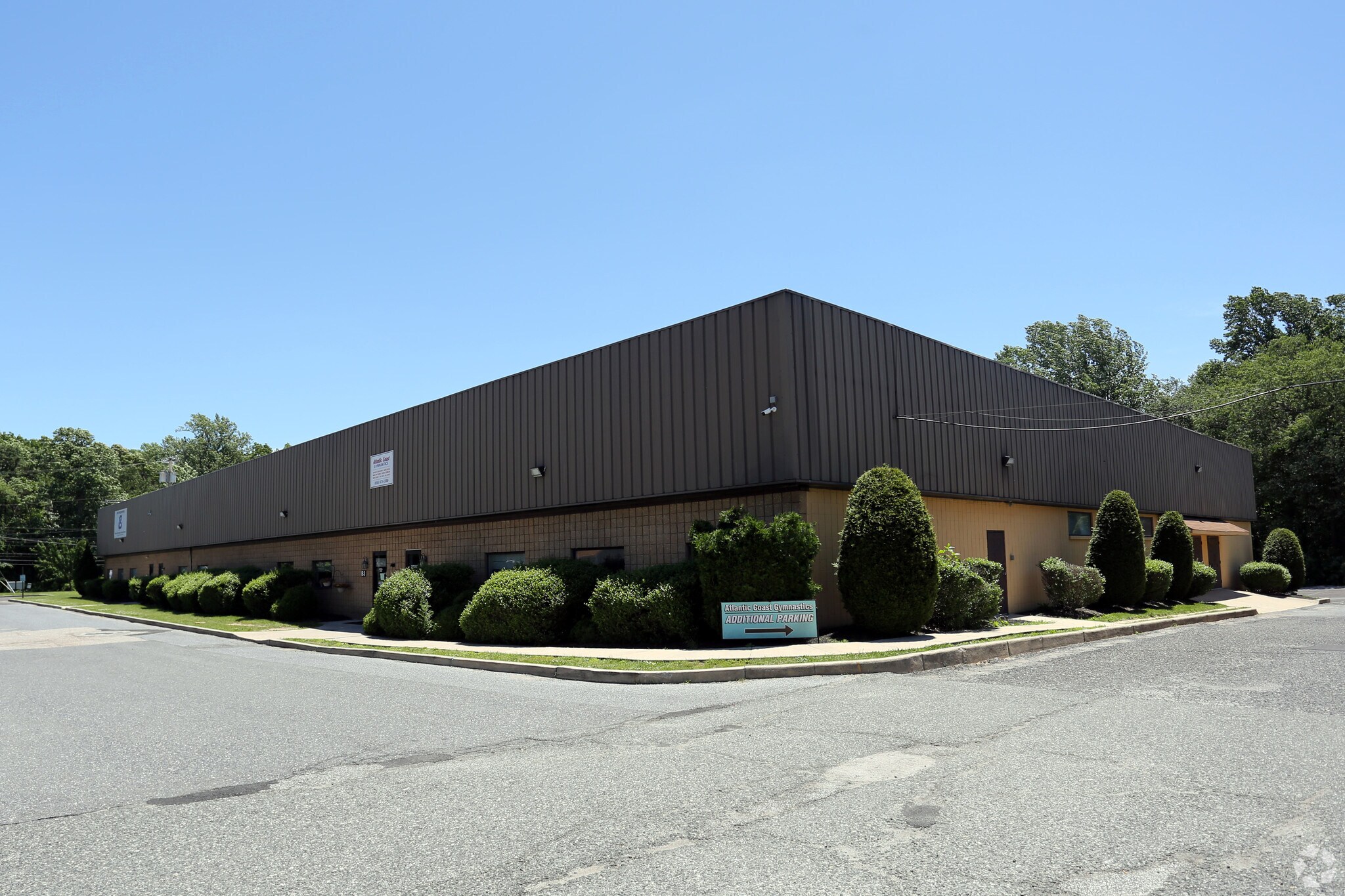 1041 Glassboro Rd, Williamstown, NJ à louer Photo principale– Image 1 sur 15