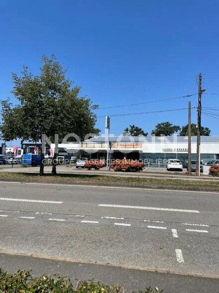 Local commercial dans Vannes à louer - Photo de l’immeuble – Image 1 sur 4