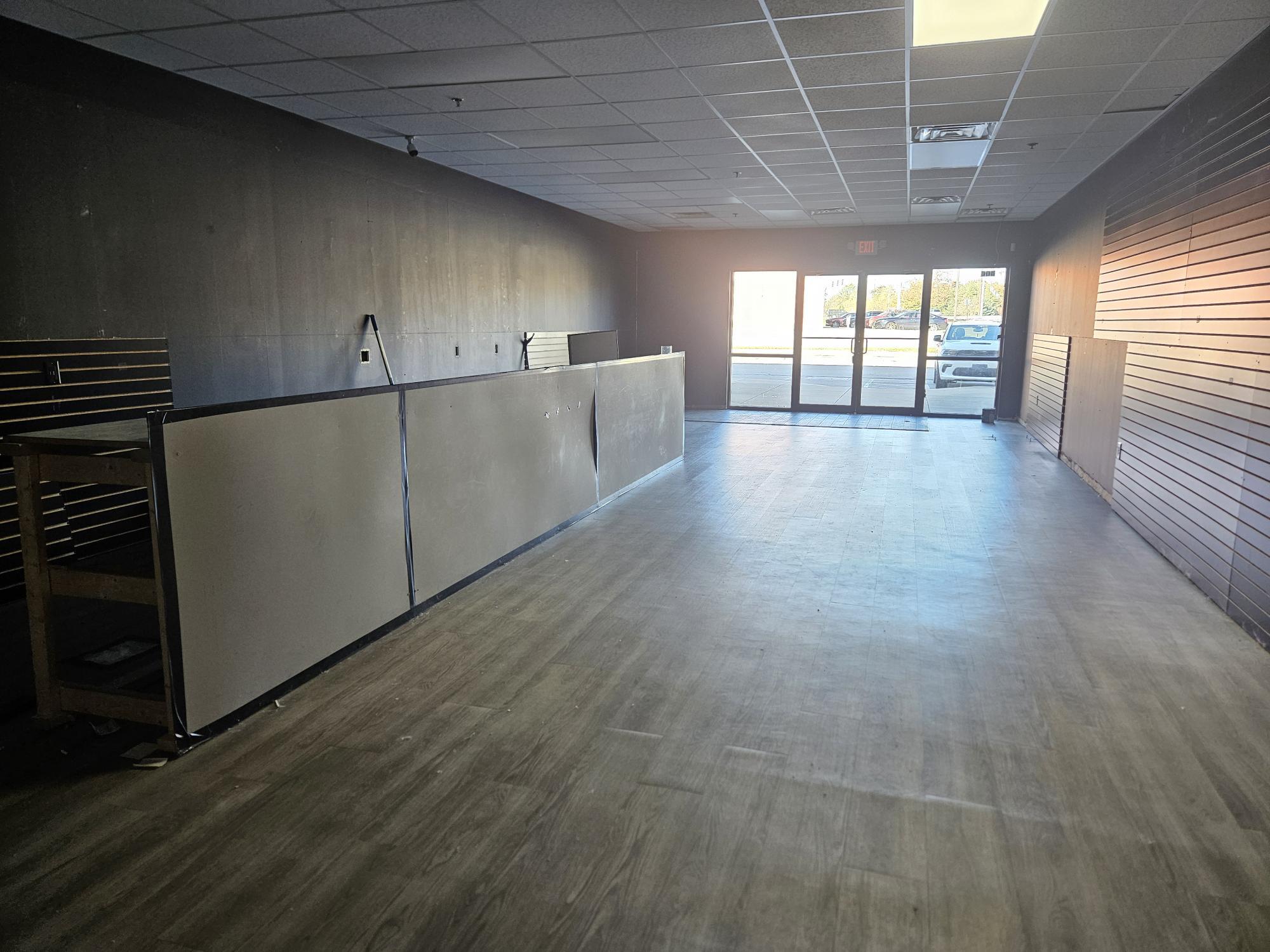 601 Boonville E Martin Rd, Evansville, IN à louer Photo de l’immeuble– Image 1 sur 8