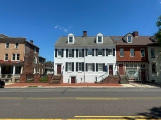 Plus de détails pour 39-41 E High St, Pottstown, PA - Bureau à vendre