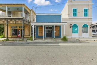 Plus de détails pour 509 2nd St, Cedar Key, FL - Bureau à vendre