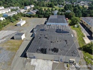 Plus de détails pour 20 N Front St, Bally, PA - Industriel/Logistique à vendre