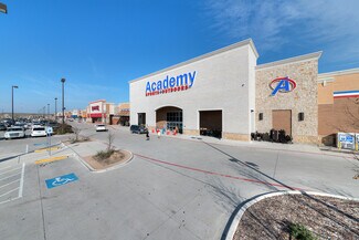 Plus de détails pour 1630 N US-77 Hwy, Waxahachie, TX - Local commercial à louer