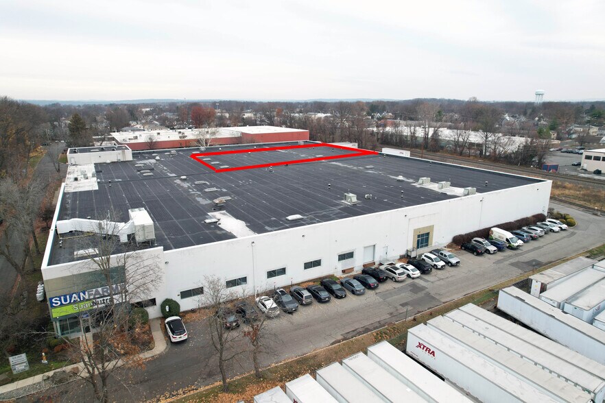 17-09 Zink Pl, Fair Lawn, NJ à louer - Photo de l’immeuble – Image 2 sur 34