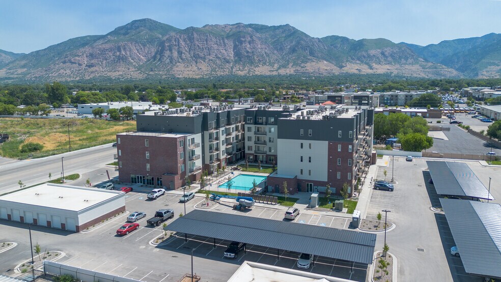 407 W 12th St, Ogden, UT à vendre - Photo de l’immeuble – Image 1 sur 17