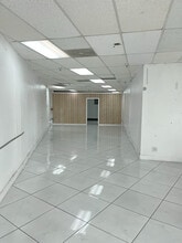 1304-1438 W Foothill Blvd, Rialto, CA à louer Photo intérieure– Image 1 sur 3