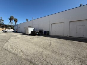 1961-1977 Freeman Ave, Signal Hill, CA à louer Photo intérieure– Image 1 sur 4