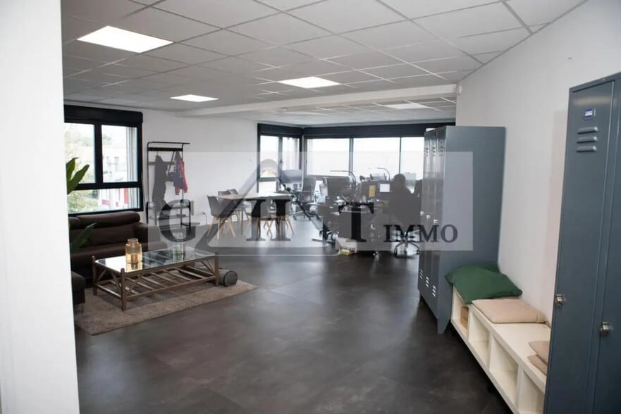 Bureau dans Bagnolet à louer - Photo intérieure – Image 2 sur 8