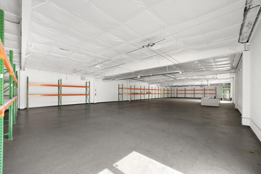 395 E Valley Blvd, Colton, CA à vendre - Photo de l’immeuble – Image 3 sur 47