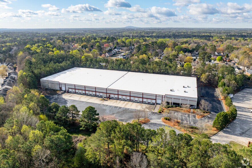 2855 N Berkeley Lake Rd NW, Duluth, GA à louer - Photo de l’immeuble – Image 1 sur 14