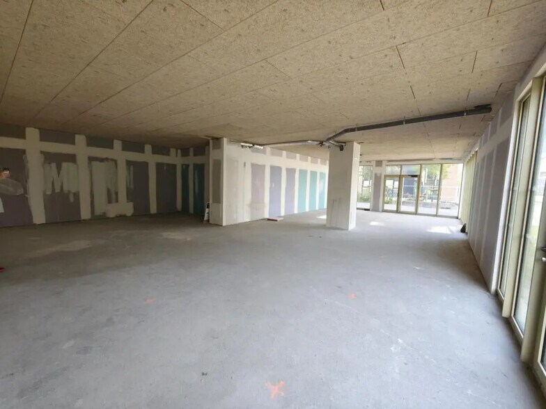 Local commercial dans VILLENEUVE-D'ASCQ à louer - Photo de l’immeuble – Image 3 sur 3