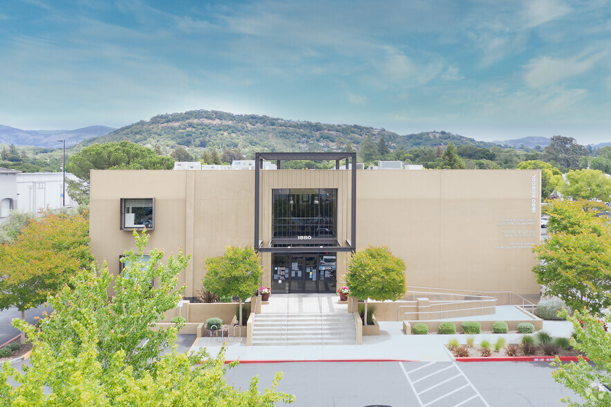 1850 Soscol Ave, Napa, CA à louer - Photo de l’immeuble – Image 3 sur 14