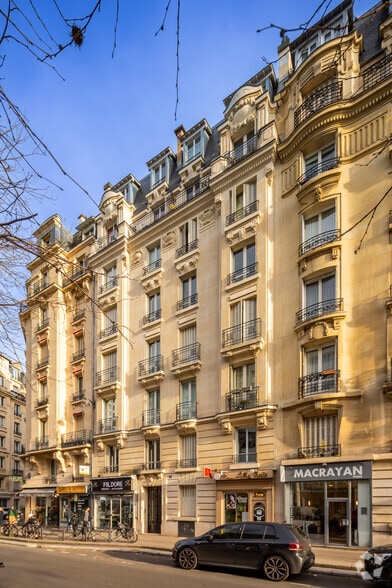 Local commercial dans Paris à louer - Photo principale – Image 1 sur 1