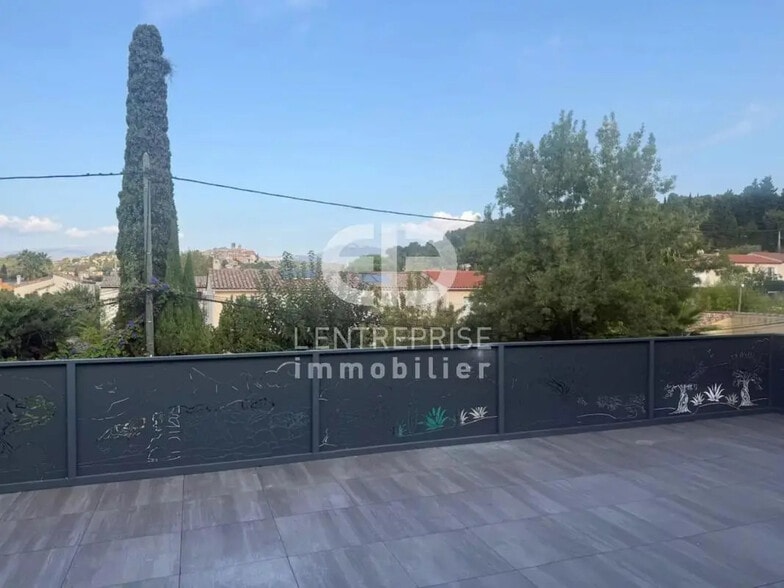 Bureau dans Biot à louer - Photo de l’immeuble – Image 3 sur 4