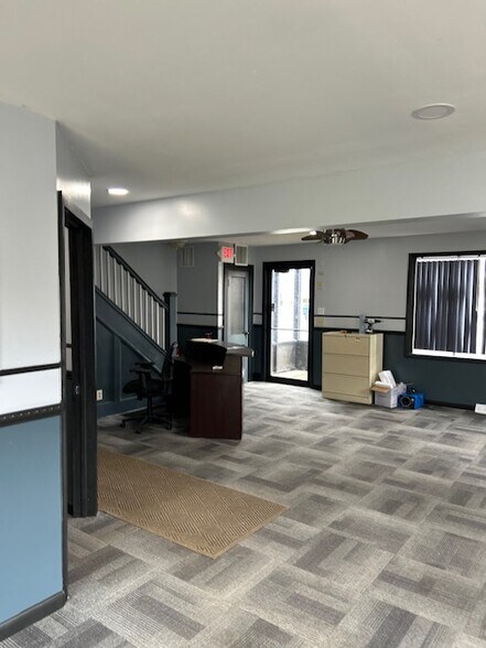 189 5th Ave, Gloversville, NY à louer - Photo de l’immeuble – Image 3 sur 18