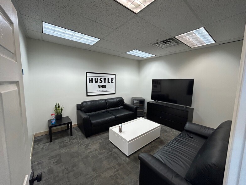 1451-1461 W 40 S, Lindon, UT à louer - Photo de l’immeuble – Image 3 sur 8