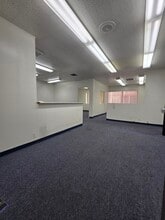 3400 W 6th St, Los Angeles, CA à louer Photo intérieure– Image 1 sur 2