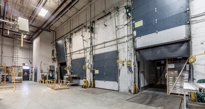 3100 Boul de l'Assomption, Montréal, QC à louer Photo intérieure– Image 2 sur 5