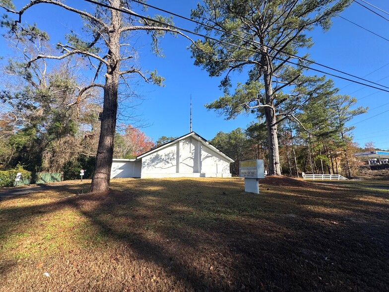 2430 Shurling Dr, Macon-Bibb, GA à vendre - Photo de l’immeuble – Image 1 sur 9