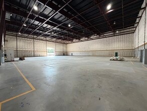 110 Thompson Rd, Hiram, GA à louer Photo intérieure– Image 1 sur 4