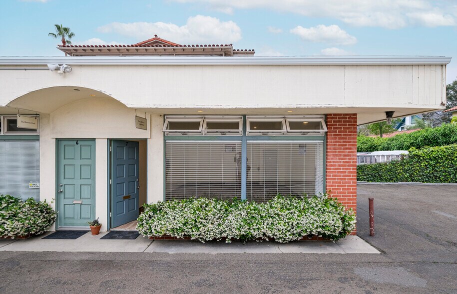 422 N Milpas St, Santa Barbara, CA à louer - Photo de l’immeuble – Image 2 sur 7