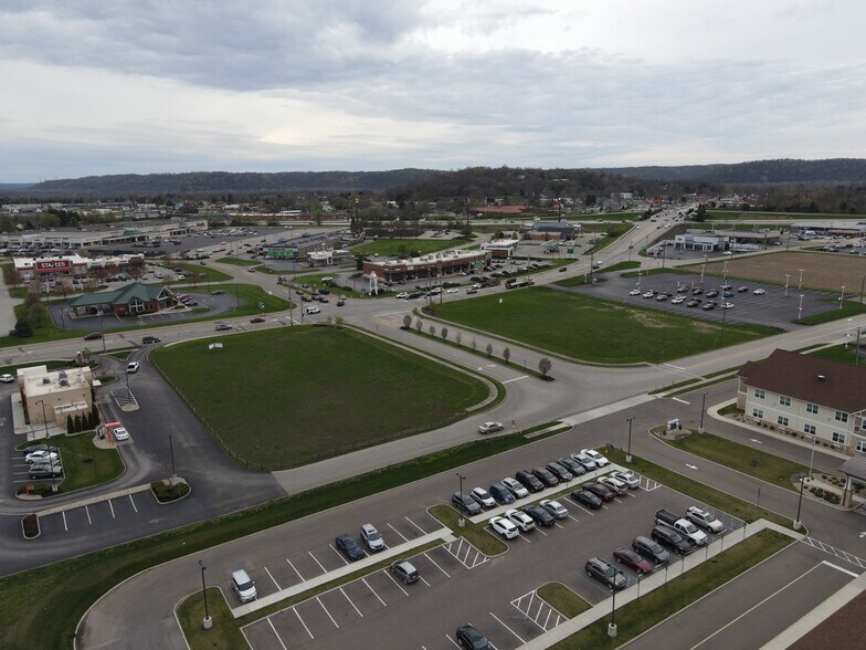 10580 New Haven Rd, Harrison, OH à louer - Photo principale – Image 1 sur 1