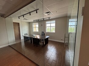 15800-15880 Pines Blvd, Pembroke Pines, FL à louer Photo intérieure– Image 1 sur 5