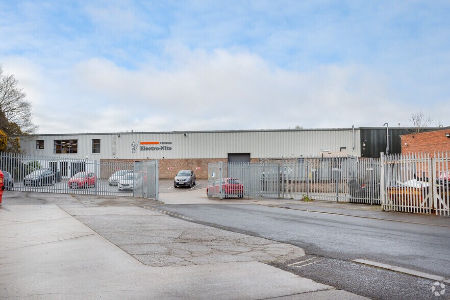 655 Sheffield Rd, Chesterfield à louer - Photo de l’immeuble – Image 3 sur 6