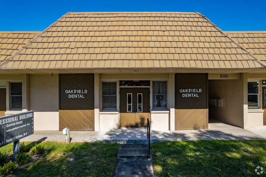 1016 Ponce De Leon Blvd, Belleair, FL à louer - Photo de l’immeuble – Image 3 sur 7