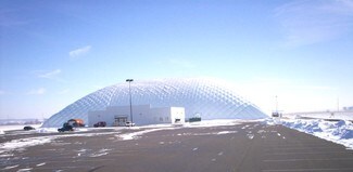 Plus de détails pour 3401 Griffin Dr, Pekin, IL - Sports et loisirs à vendre