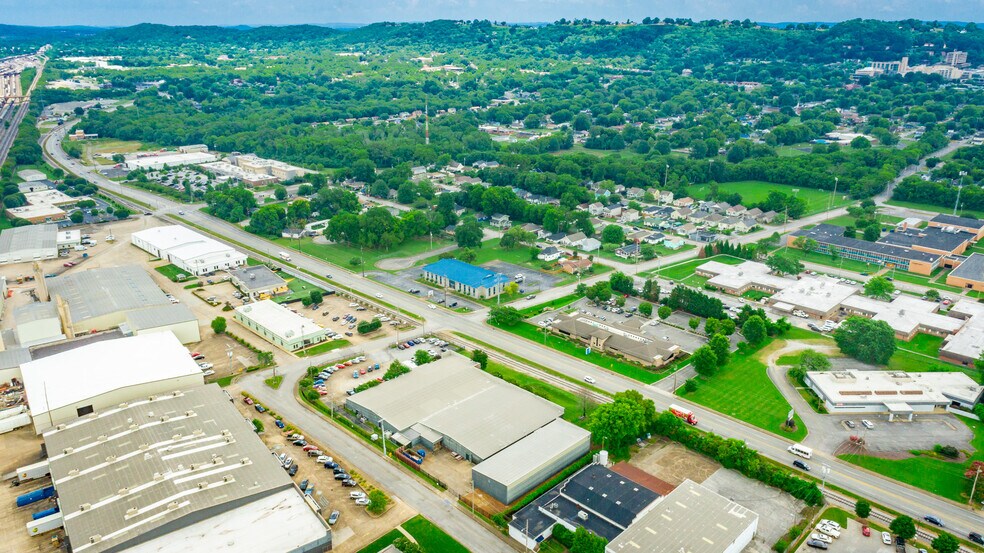 515 N Holtzclaw Ave, Chattanooga, TN à louer - Aérien – Image 2 sur 18