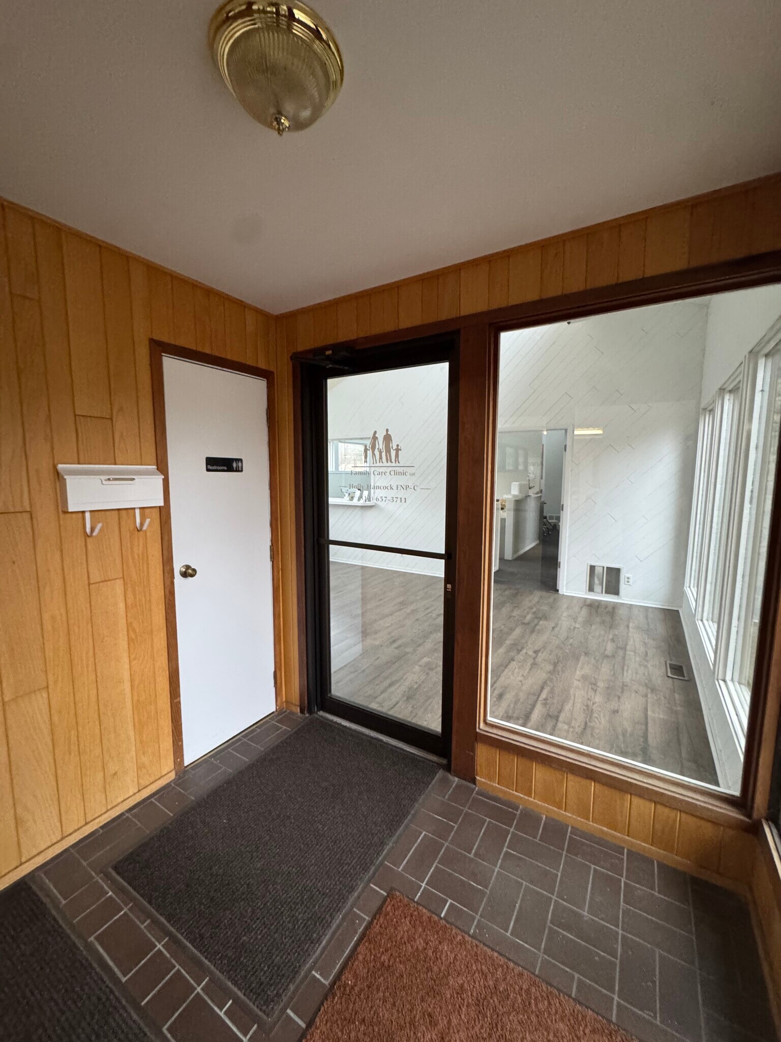 3200 Sycamore Ct, Columbus, IN à louer Photo de l’immeuble– Image 1 sur 34