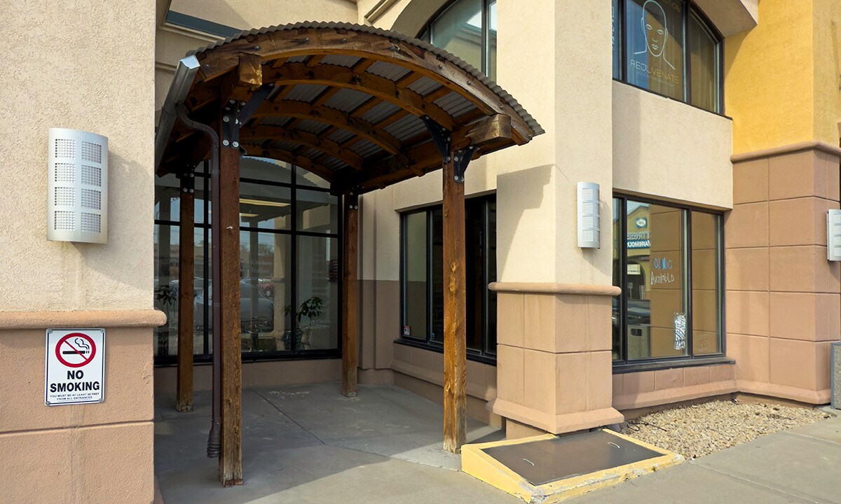 47 E 7200 S, Midvale, UT à louer Photo de l’immeuble– Image 1 sur 10