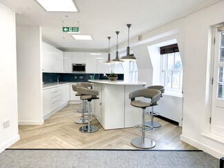 Plus de détails pour 55-59 Blandford St, Londres - Bureau à louer
