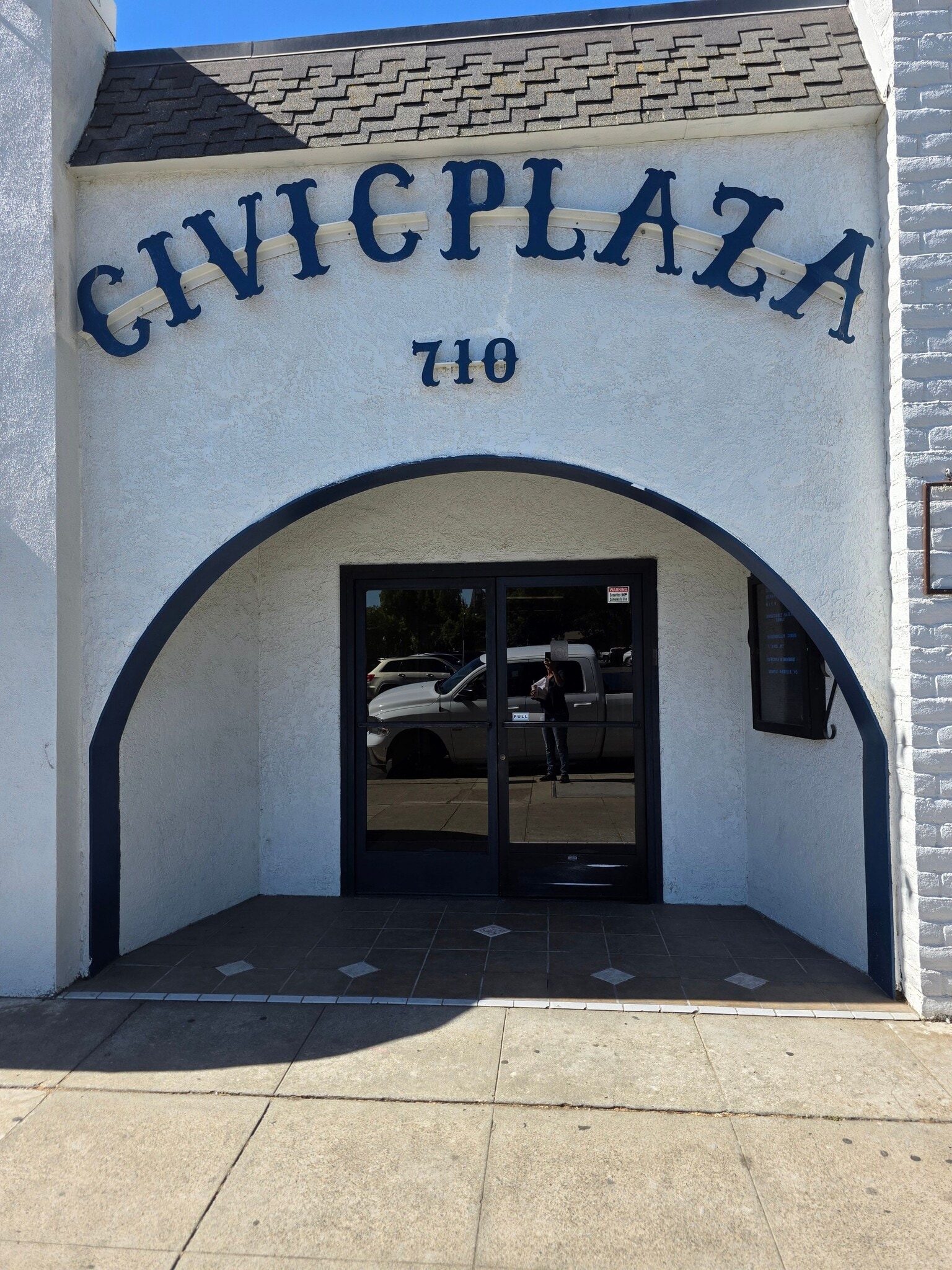 1727 N St, Merced, CA à vendre Photo intérieure– Image 1 sur 7