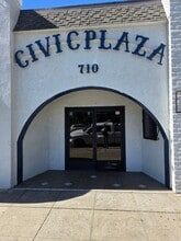 1727 N St, Merced, CA à vendre Photo intérieure– Image 1 sur 7