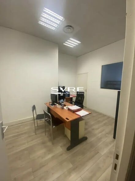 Bureau dans Marseille à louer - Photo de l’immeuble – Image 2 sur 12