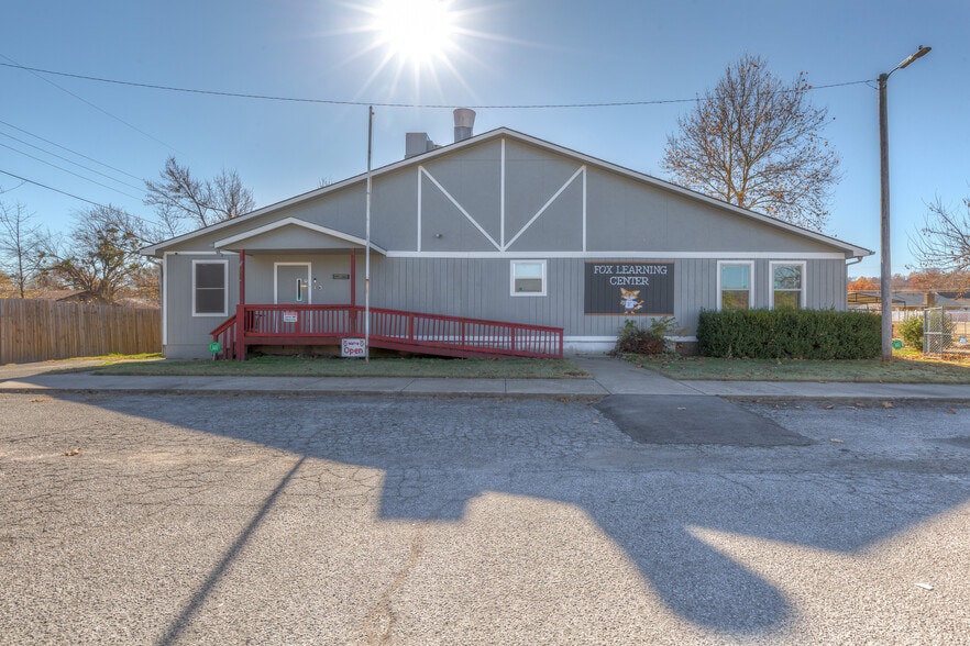2275 S Hickory St, Sapulpa, OK à vendre - Photo principale – Image 1 sur 69