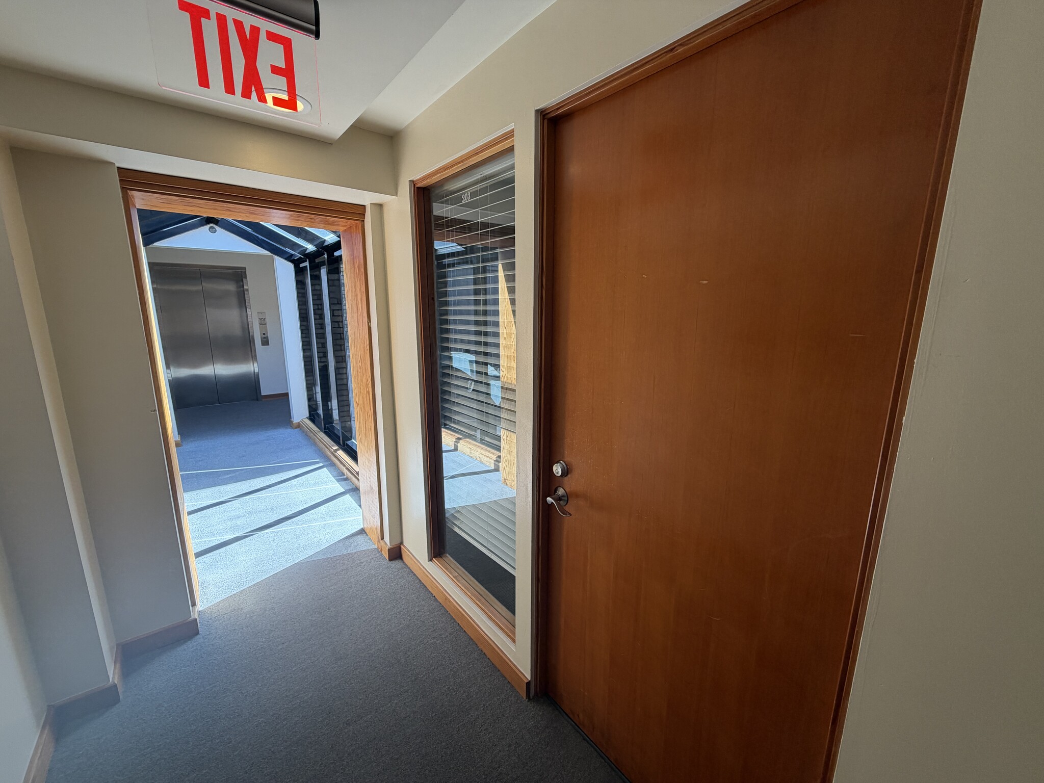 152 N Glassell St, Orange, CA à louer Photo intérieure– Image 1 sur 11