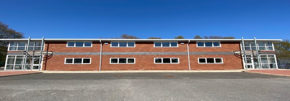 3-4 Evans Way, Deeside à vendre - Photo de l’immeuble – Image 2 sur 3