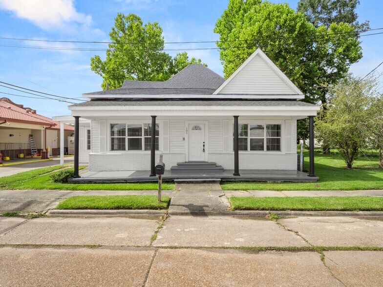 101 W Center St, DeQuincy, LA à louer - Photo de l’immeuble – Image 3 sur 27