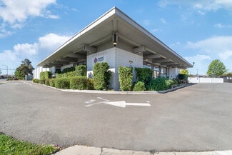 Plus de détails pour 8399 Edgewater Dr, Oakland, CA - Industriel/Logistique à louer