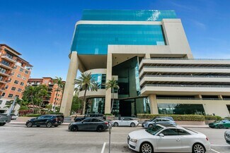 Plus de détails pour 75 Valencia Ave, Coral Gables, FL - Bureau à louer