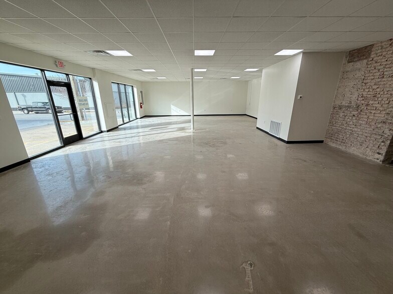 117 N Shields Ln, Bixby, OK à louer - Photo intérieure – Image 3 sur 9
