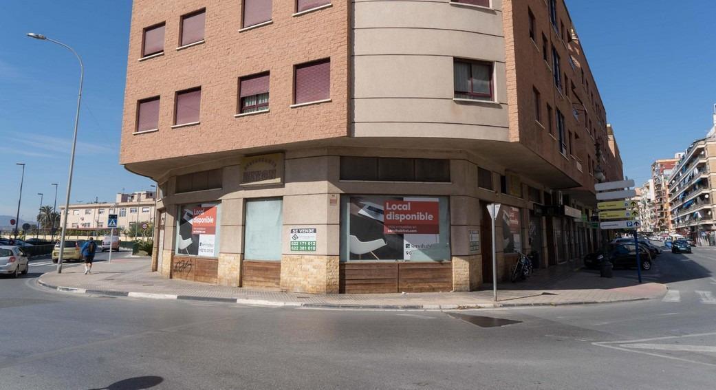 de Tamames, Orihuela, Alicante à louer Photo de l’immeuble– Image 1 sur 11