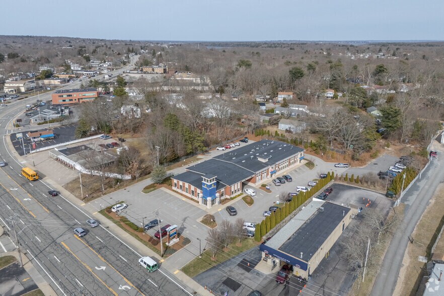 5750 Post Rd, East Greenwich, RI à vendre - Aérien – Image 3 sur 37