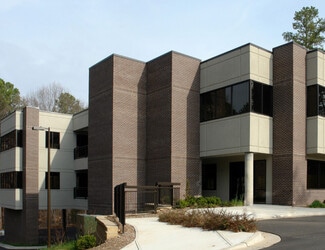 Plus de détails pour 311-327 Providence Rd, Chapel Hill, NC - Bureau à louer