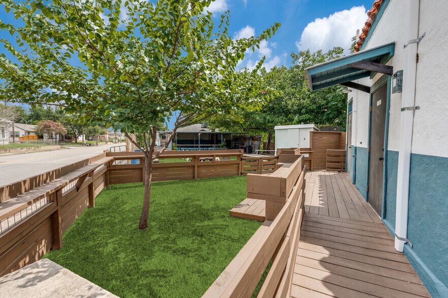 419 S Hackberry St, San Antonio, TX à vendre - Photo de l’immeuble – Image 3 sur 15