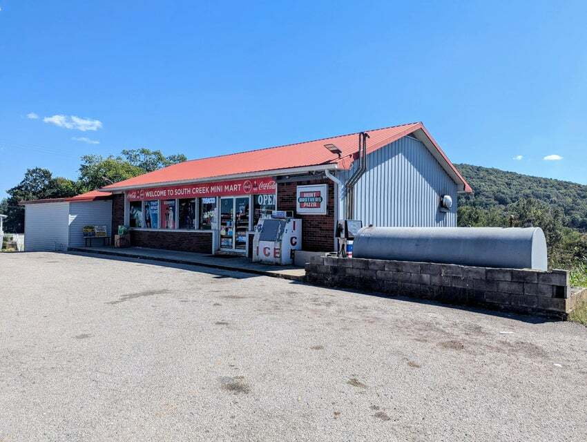 1135 S Main St, Monticello, KY à vendre Photo principale– Image 1 sur 5