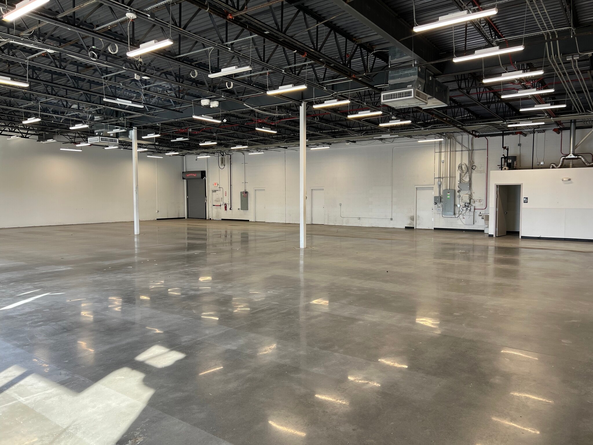 2430-2480 Osprey Way S, Frederick, MD à louer Photo intérieure– Image 1 sur 10